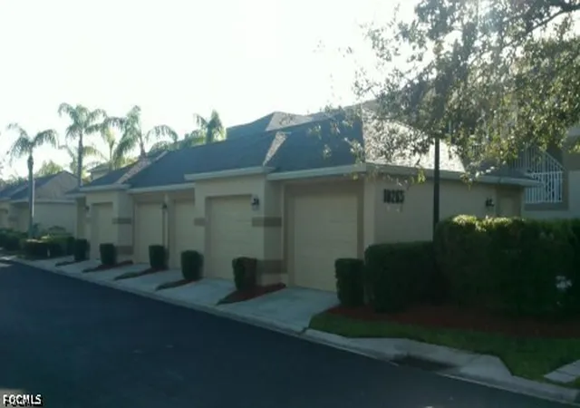 10225-bismark-palm-way-1614-fort-myers-fl-33966/hzid_8fd33d25