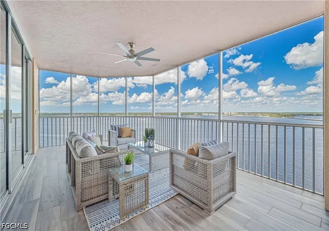 2104-w-1st-street-1701-fort-myers-fl-33901/hzid_d5b1d275