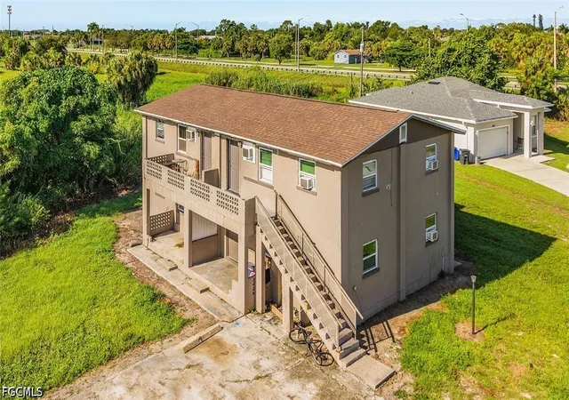 3608-sammy-watkins-ave-fort-myers-fl-33916/hzid_47ee40be
