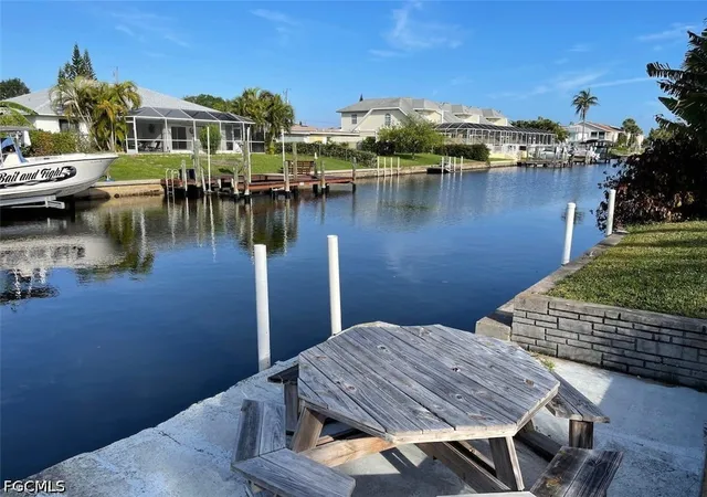 4926-vincennes-st-1-3-cape-coral-fl-33904/hzid_4e12652b