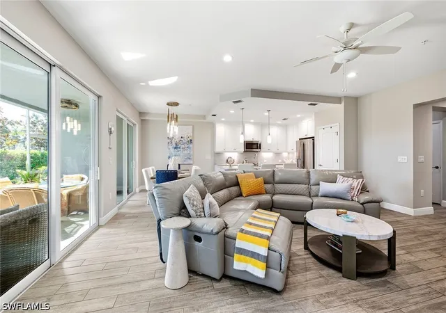 2318-sawyers-hl-rd-103-naples-fl-34120/hzid_682acbd7