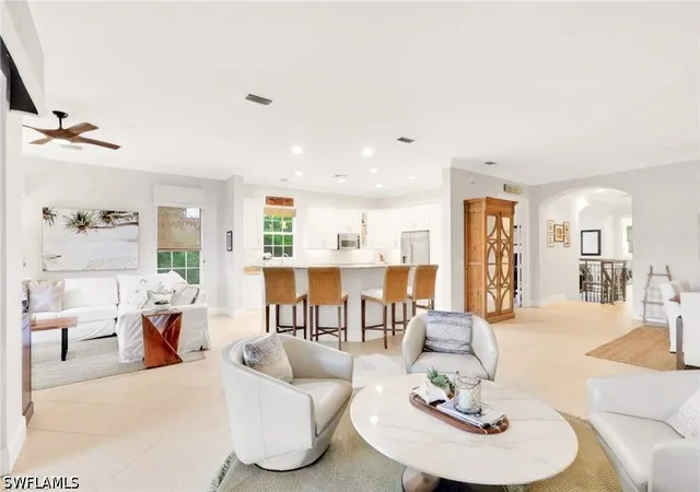 9097-cherry-oaks-trl-202-naples-fl-34114/hzid_8d7b602a