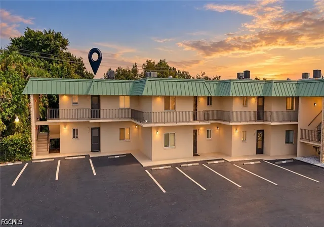 6725-winkler-rd-206c-fort-myers-fl-33919/hzid_c1d0bd0e