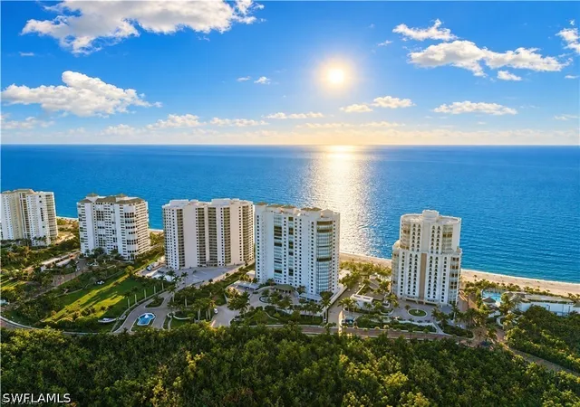 8231-bay-colony-dr-704-naples-fl-34108/hzid_ad63bc11
