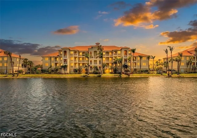 20061-sanibel-view-cir-103-fort-myers-fl-33908/hzid_a3bbfe9b