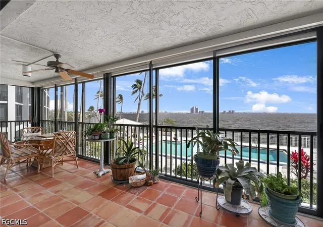 3350-n-key-dr-102-north-fort-myers-fl-33903/hzid_89d36026