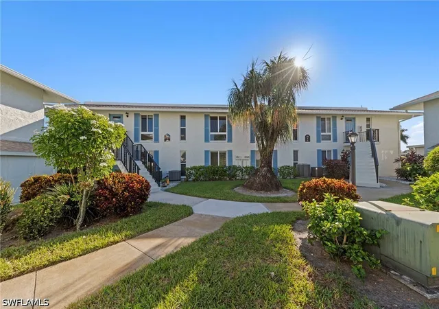 243-palm-dr-1-naples-fl-34112/hzid_d0adc99f