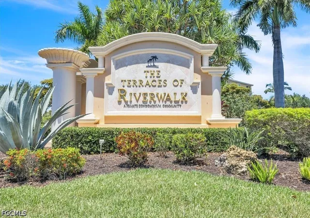 8261-pathfinder-loop-715-fort-myers-fl-33919/hzid_7ce219d8