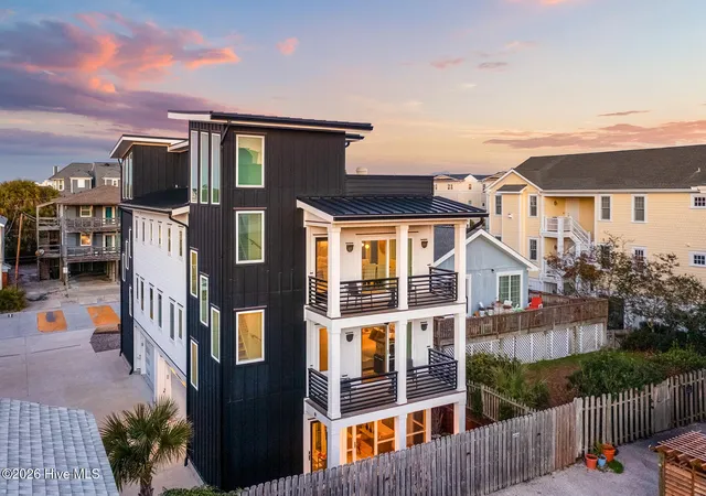 8-e-columbia-st-e-b-wrightsville-beach-nc-28480/hzid_e1686307