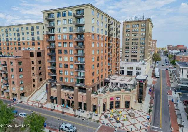 240-n-water-st-651-wilmington-nc-28401/hzid_798f1fa1