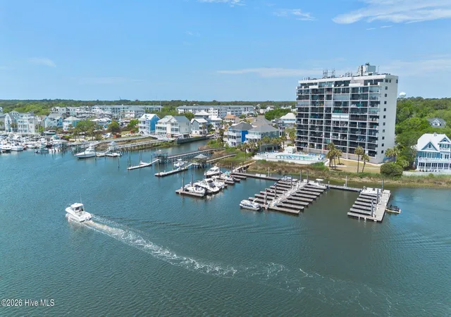 1080-saint-joseph-st-apt-2b-carolina-beach-nc-28428/hzid_62a6d394
