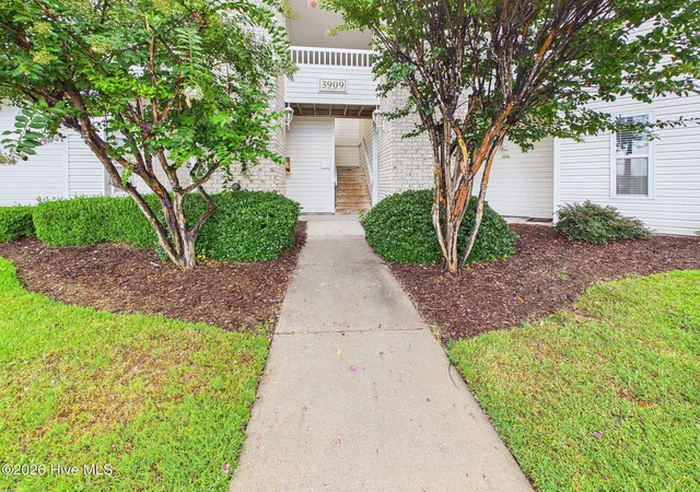 3909-botsford-ct-103-wilmington-nc-28412/hzid_bcfe2328