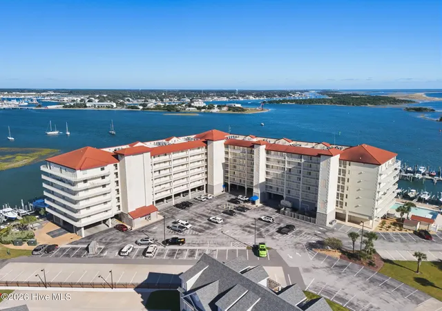 100-olde-towne-yacht-clb-dr-205-beaufort-nc-28516/hzid_10af7c1a