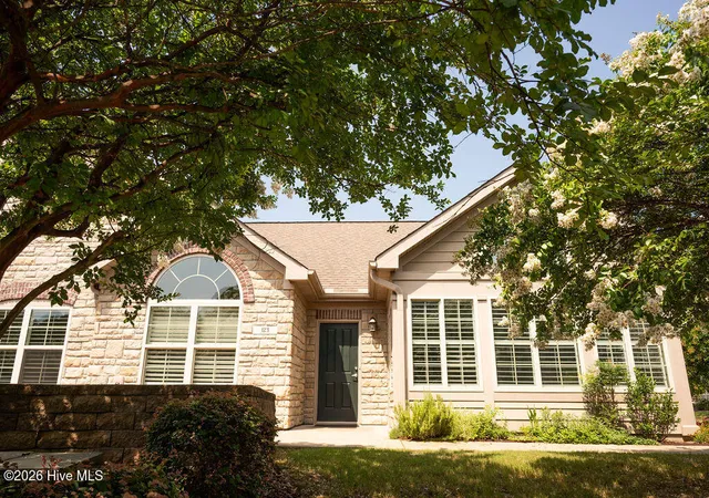 123-w-chelsea-ct-southern-pines-nc-28387/hzid_6c131782