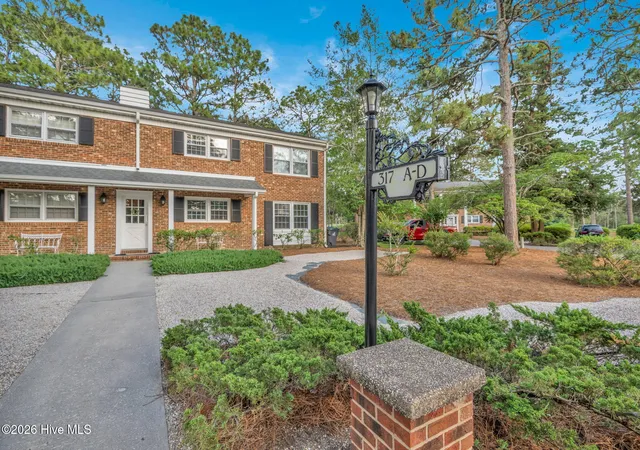 317-driftwood-cir-b-southern-pines-nc-28387/hzid_3f3d5547