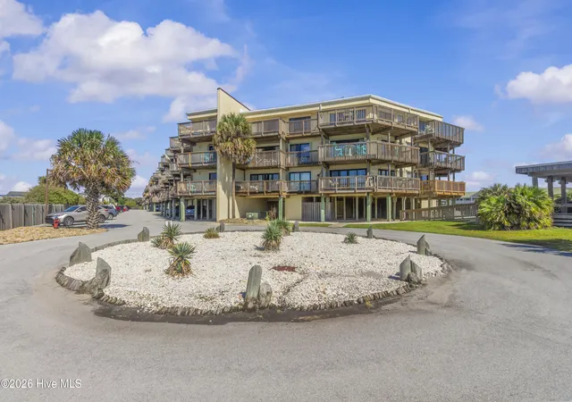 9100-reed-dr-1309-emerald-isle-nc-28594/hzid_deca4920