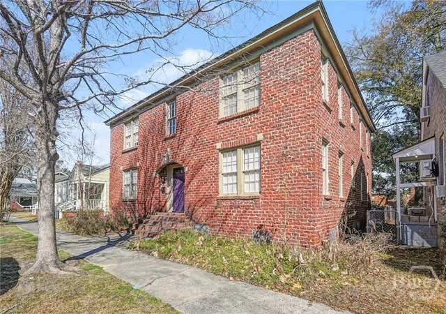 910-e-35th-street-savannah-ga-31401/hzid_5c24fe2b