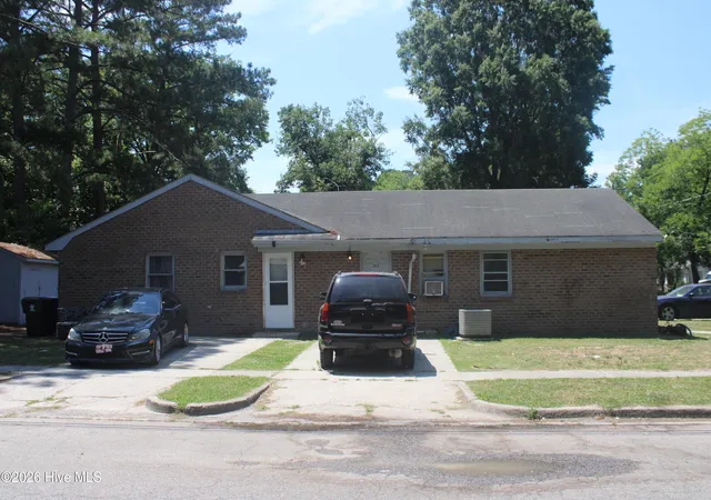 305-e-richard-st-ahoskie-nc-27910/hzid_baae746b