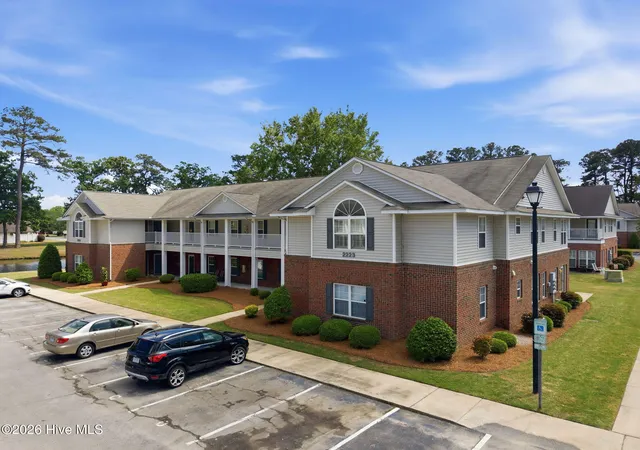 2223-locksley-woods-dr-g-greenville-nc-27858/hzid_3a3b9016