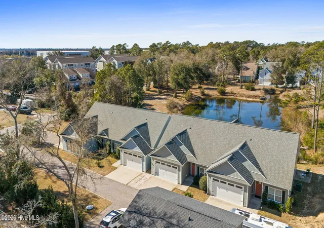 510-w-st-george-st-southport-nc-28461/hzid_bfe5c268