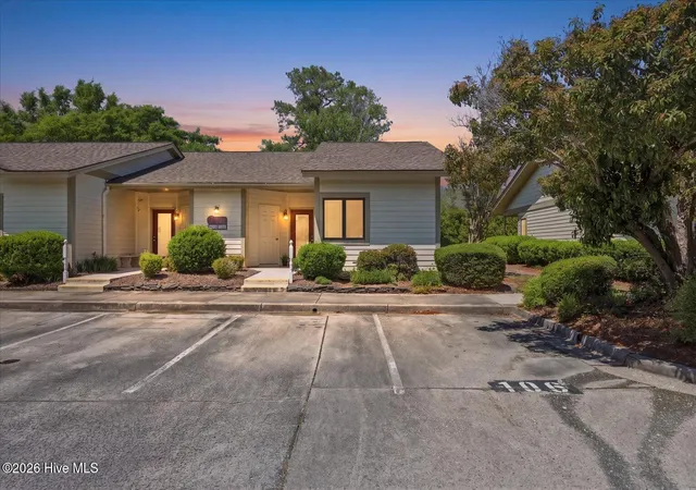 131-longstreet-dr-apt-106-wilmington-nc-28412/hzid_e41e7d32