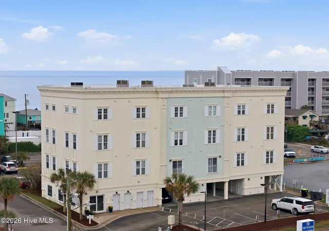 103-charlotte-ave-apt-104-carolina-beach-nc-28428/hzid_0eef40ad