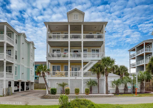 2-clam-shell-ln-unit-7-carolina-beach-nc-28428/hzid_fb2a8726