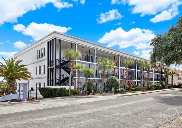 2902-river-dr-savannah-ga-31404/hzid_d1aaf9b5