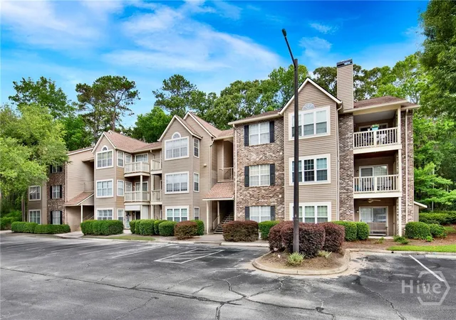 12300-apache-ave-1711-savannah-ga-31419/hzid_0aabfc5b