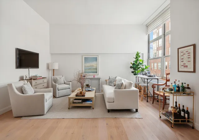 120-e-87th-st-r20h-new-york-city-ny-10128/hzid_74ce8344