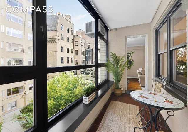 710-park-ave-5f-new-york-city-ny-10021/hzid_b058b466