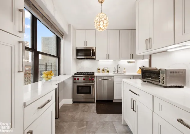 345-e-80th-st-19ef-new-york-city-ny-10075/hzid_04454eca