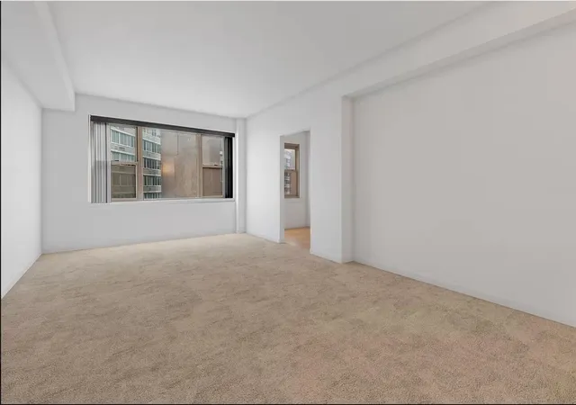 415-e-52nd-st-4d-new-york-city-ny-10022/hzid_dc5faa19