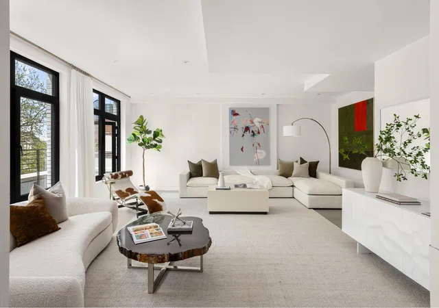 324-w-108th-st-phb-new-york-city-ny-10025/hzid_18569855