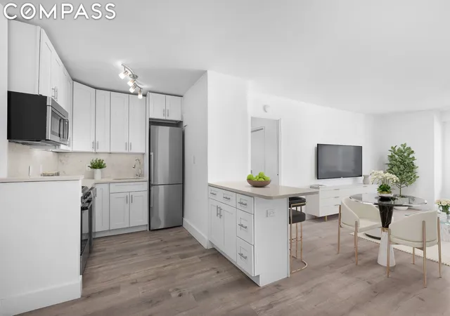 251-e-51st-st-4a-new-york-city-ny-10022/hzid_ec356609