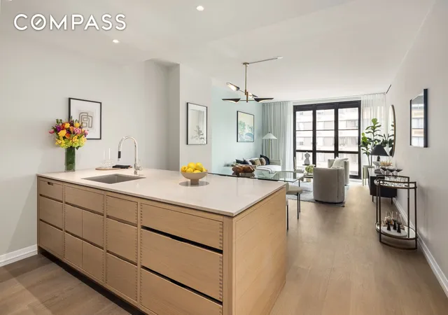 250-w-96th-st-16e-new-york-city-ny-10025/hzid_138206dd