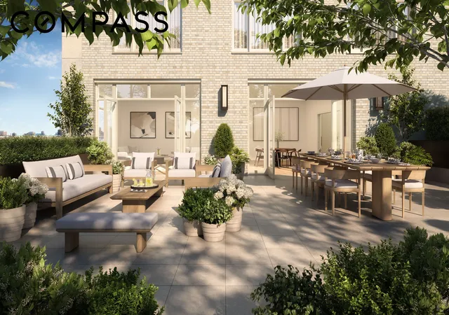 211-w-84th-st-8d-new-york-city-ny-10024/hzid_647084b2