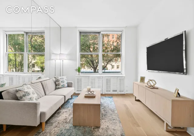 59-e-72nd-st-2a-new-york-city-ny-10021/hzid_cb5f6902