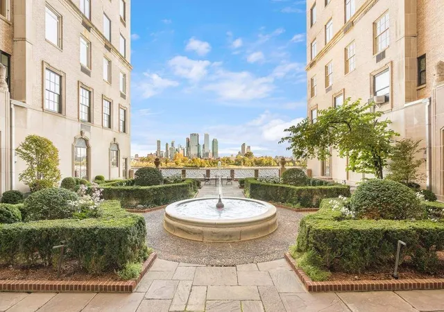 435-e-52nd-street-3a-new-york-ny-10022/hzid_7d8633c3