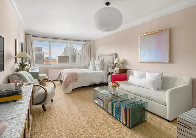 101-w-12th-st-12e-new-york-city-ny-10011/hzid_3a9a579e