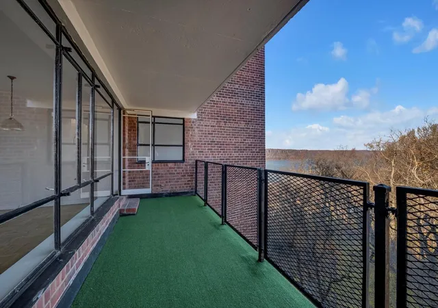 2727-palisade-ave-12-a-new-york-city-ny-10463/hzid_280b6997
