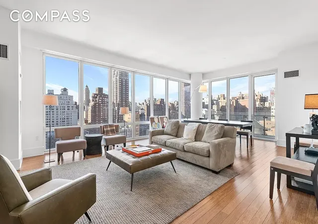 255-e-74th-st-12c-new-york-city-ny-10021/hzid_183de841