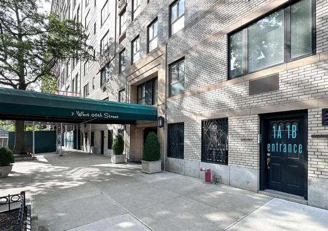 7-w-96th-street-a-new-york-city-ny-10025/hzid_e6eb4118