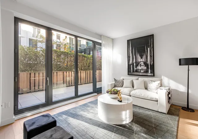 500-w-45th-st-230-new-york-city-ny-10036/hzid_88c203c2