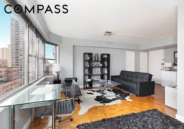 230-e-79th-st-pha-new-york-city-ny-10075/hzid_683ff4bb