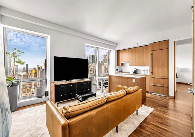400-fifth-ave-42g-new-york-city-ny-10018/hzid_dbe92738