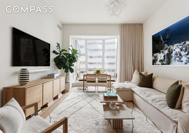 515-w-18th-street-701-new-york-city-ny-10011/hzid_d6662f2d