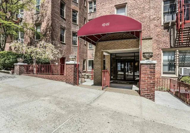 67-25-clyde-st-1g-new-york-city-ny-11375/hzid_5c13b848