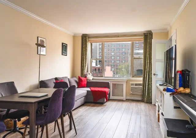 435-e-77th-st-8g-new-york-city-ny-10075/hzid_b1bde44b