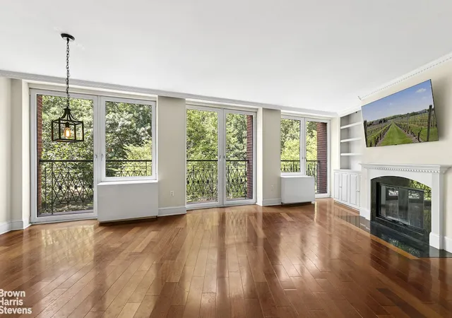 18-morningside-ave-3-new-york-city-ny-10026/hzid_a98869cf